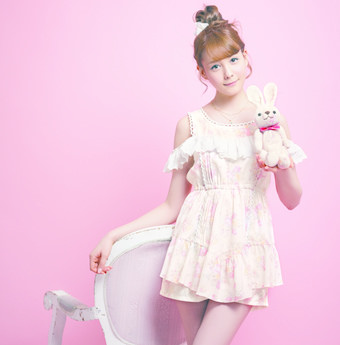 lizlisa-thumb-345x345-808